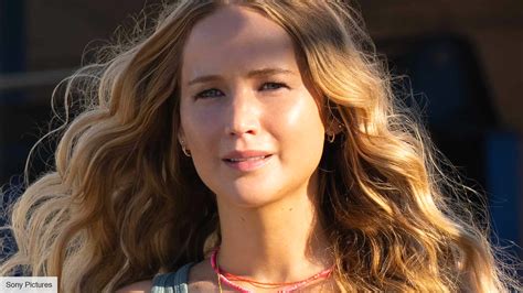 Jennifer Lawrence in No Hard Feelings (2023) :。